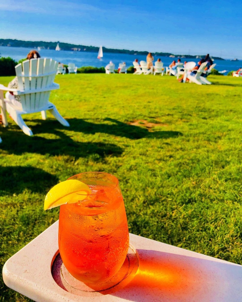 Как сделать шприц Апероль: все о самом популярном напитке последних лет chelsea.delman_65813194_360020358018920_2317017686245095831_n