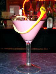 Фредди Крюгер - домашний коктейль самбука Фредди Крюгер - домашний коктейль самбука