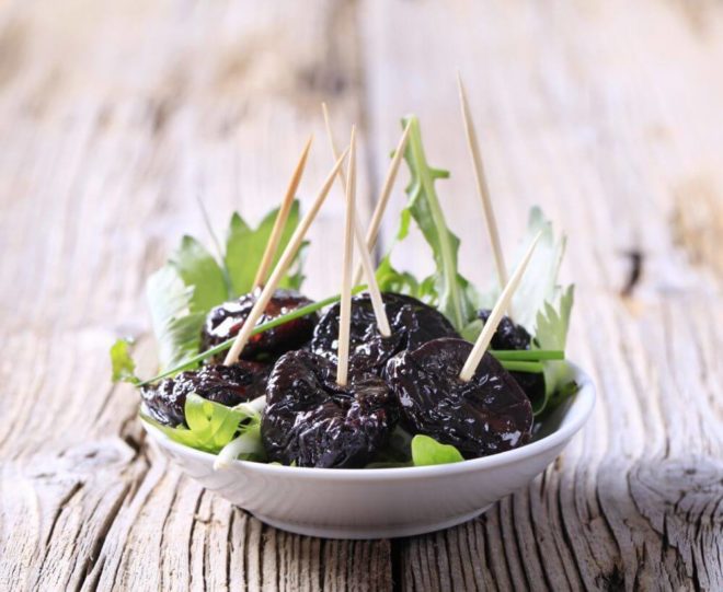 Настойка самогона на сливах