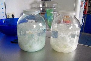 Как очистить самогон молоком Очистка молока