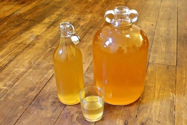 Медовый месяц в бутылке Медовый месяц в бутылке