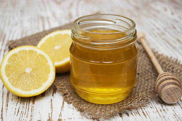 Настойка самогона с лимоном и медом Настойка самогона с лимоном и медом