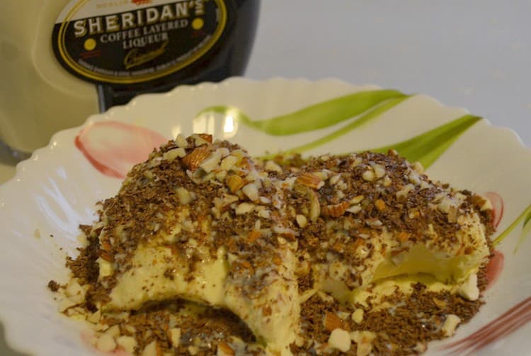 важно знать не только, как правильно пить Шериданс, но и что можно предложить на перекус.