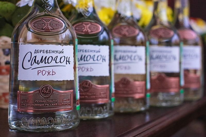 Водка с названием самогон