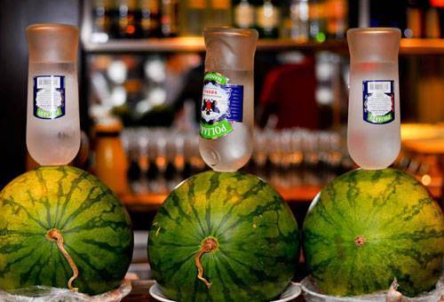 Самогон из арбуза – рецепт браги и технология перегонки