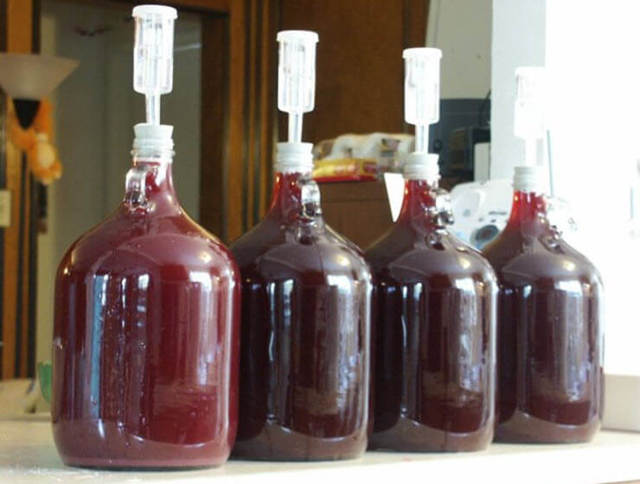 Вино из варенья в домашних условиях